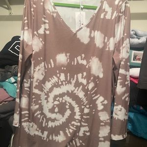 Brand new top xl